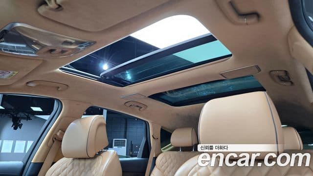 Genesis GV80 2020 — ფოტო 19/20