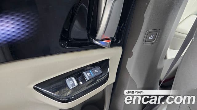 Kia Carnival 2022 — Şəkil 18/20