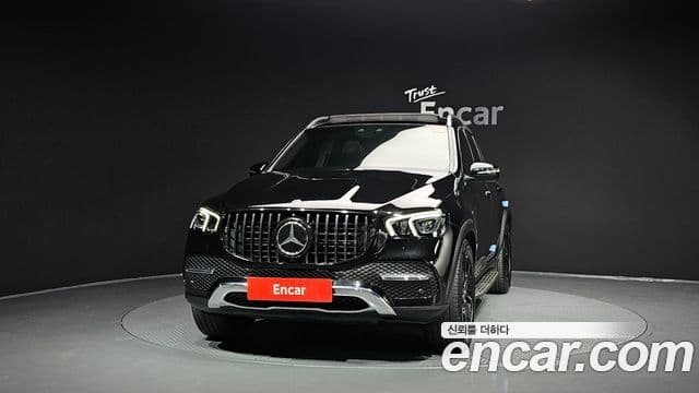 Mercedes-Benz GLE-Class 2021 — ფოტო 3/20