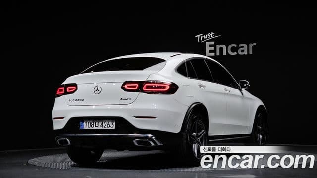 Mercedes-Benz GLC-Class 2020 — Şəkil 17/20
