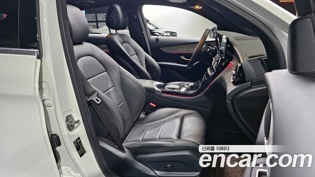 Mercedes-Benz GLC-Class 2020 — Şəkil 18/20