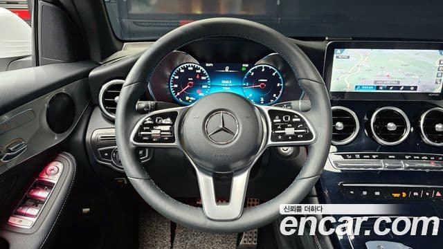 Mercedes-Benz GLC-Class 2020 — Şəkil 9/20
