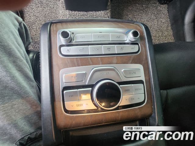 Kia The K9 2019 — Şəkil 14/20