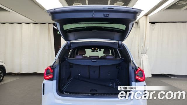 BMW X3 2023 — Photo 8/20