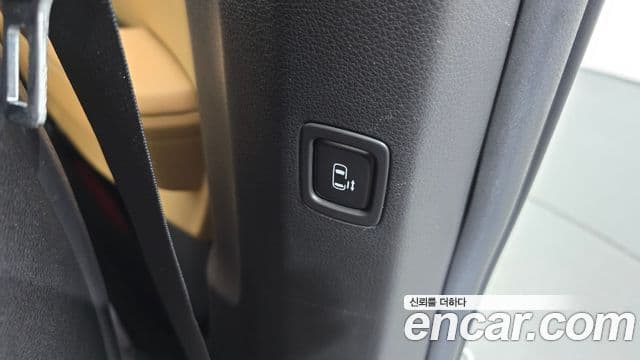 Kia Carnival 2020 — Şəkil 15/20