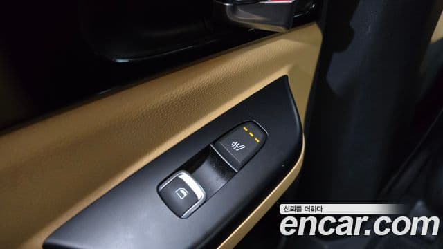 Kia Carnival 2020 — Şəkil 19/20