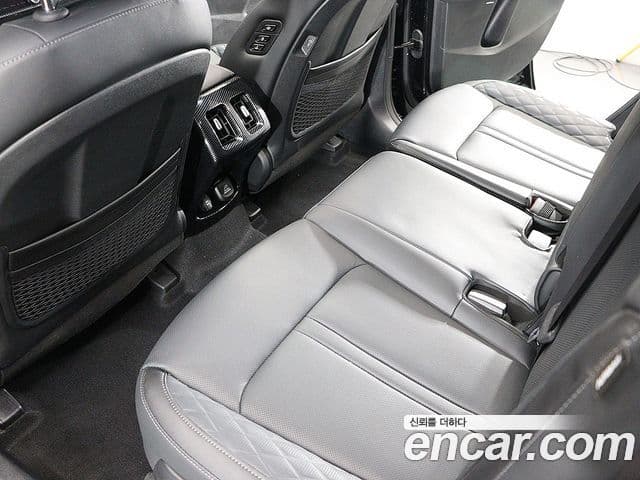 Kia Sorento 2024 — ფოტო 13/20