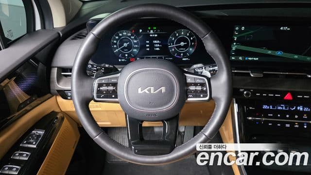 Kia Carnival 2023 — Фото 14/20