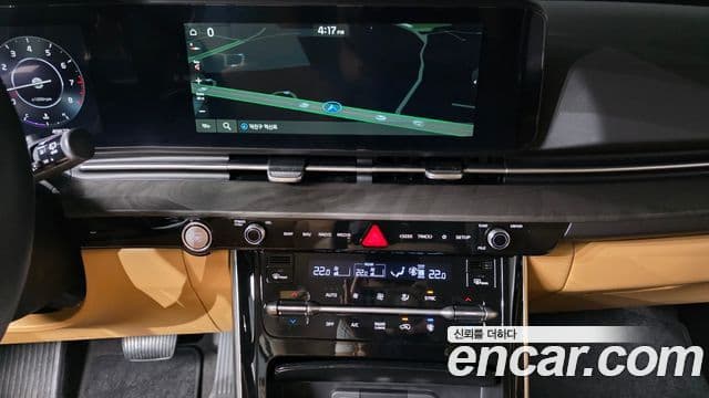 Kia Carnival 2023 — Фото 15/20