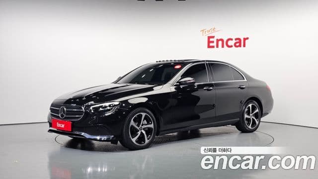 Mercedes-Benz E-Class 2021 — ფოტო 1/20