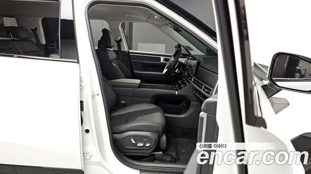 Hyundai Santa Fe 2023 — Şəkil 11/20