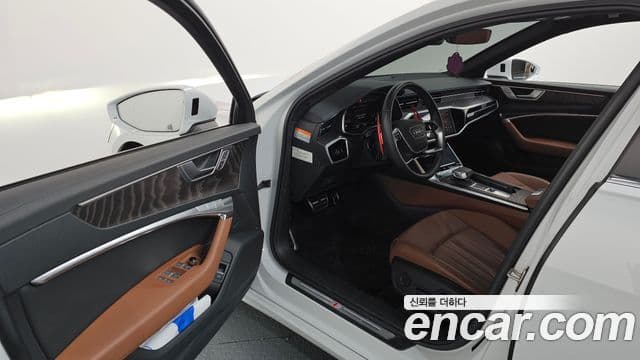 Audi A6 2023 — Şəkil 10/20