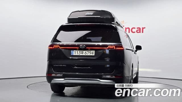 Kia Carnival 2020 — ფოტო 4/20