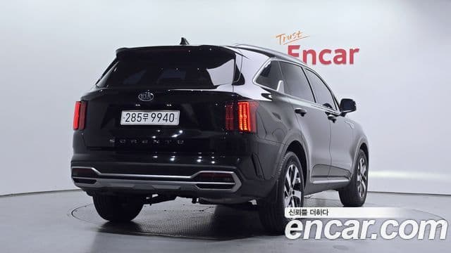 Kia Sorento 2021 — Şəkil 2/20