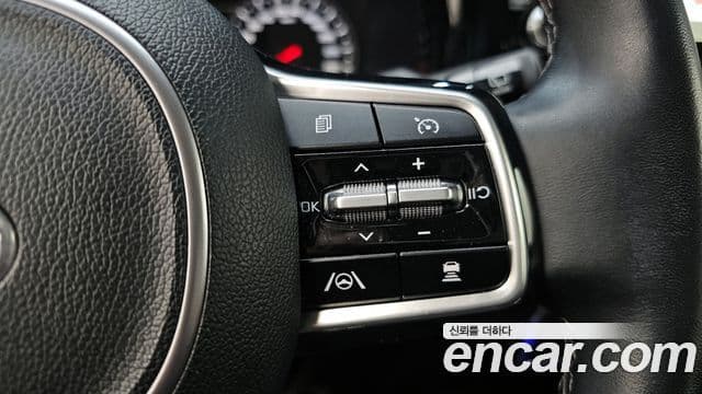 Kia Sorento 2021 — Şəkil 19/20