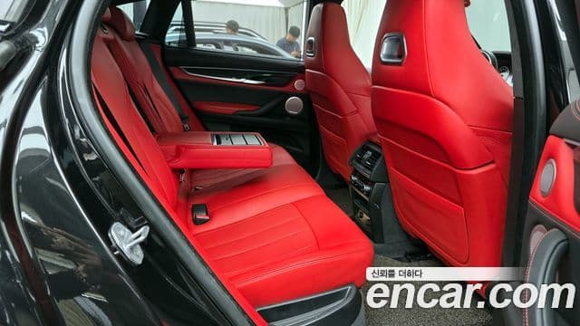 BMW X6 2018 — ფოტო 12/20