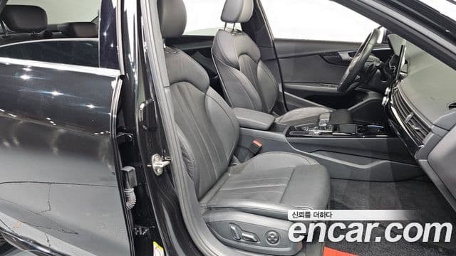 Audi A4 2021 — фото 9 из 20