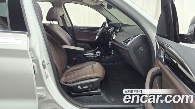 BMW X3 2020 — ფოტო 15/20