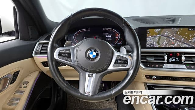 BMW 3 Series 2021 — ფოტო 13/20