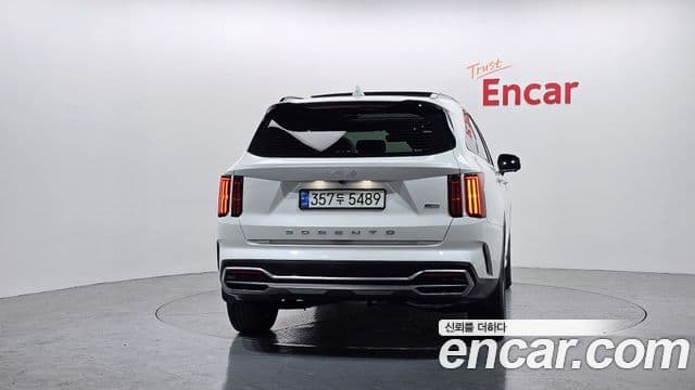 Kia Sorento 2021 — Photo 19/20