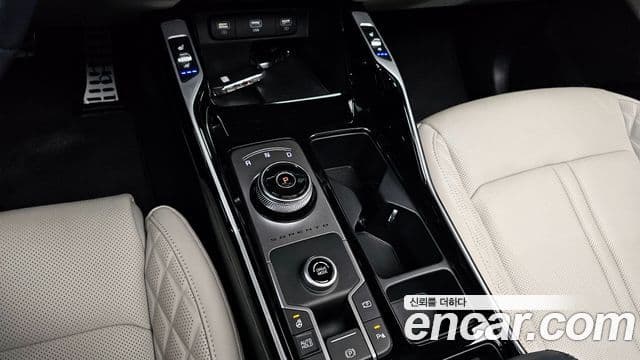 Kia Sorento 2021 — Photo 9/20