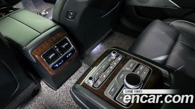 Kia The K9 2019 — ფოტო 18/20