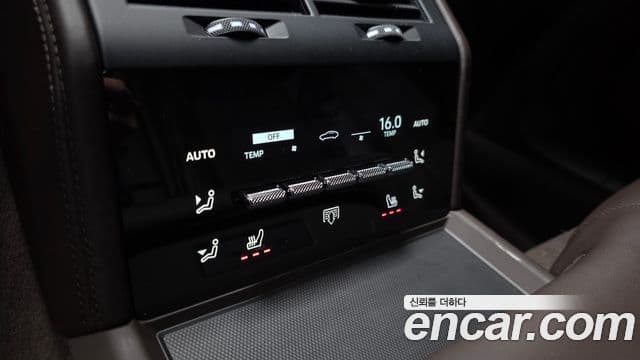 Porsche Panamera 2025 — Şəkil 17/20
