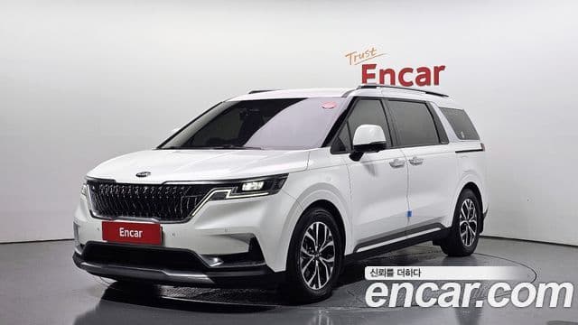 Kia Carnival 2021 — Фото 1/20