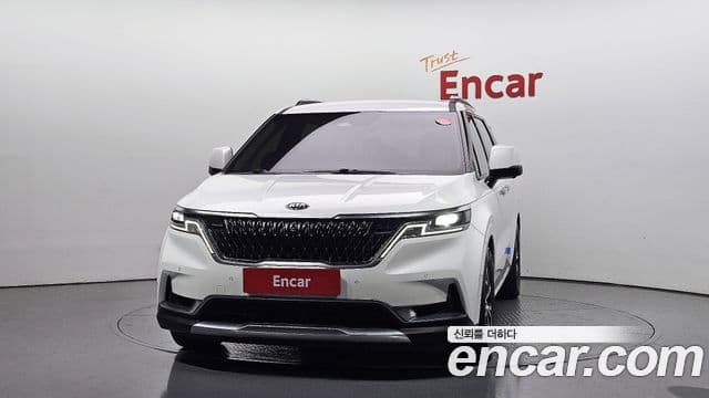 Kia Carnival 2021 — Фото 3/20
