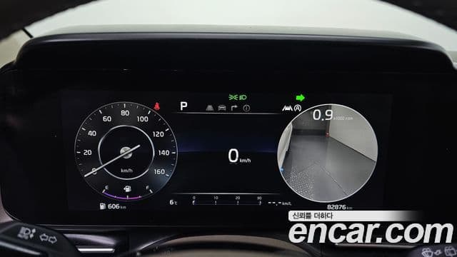 Kia Carnival 2021 — Фото 8/20
