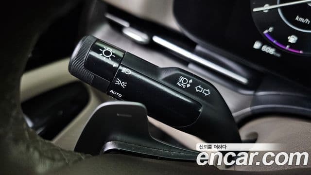 Kia Carnival 2021 — Фото 15/20