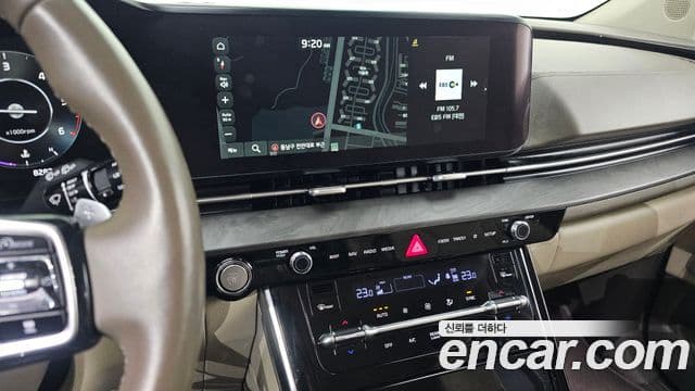 Kia Carnival 2021 — Фото 16/20