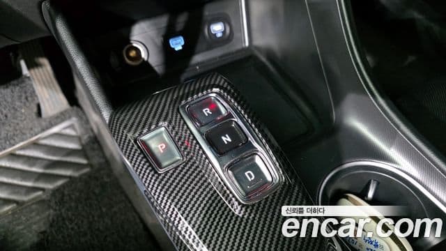 Hyundai Sonata Hybrid 2020 — Photo 13/20