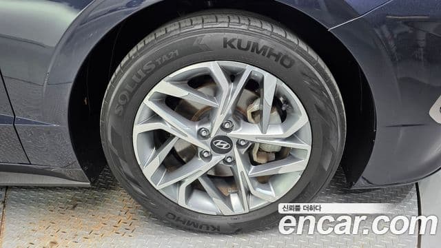 Hyundai Sonata Hybrid 2019 — ფოტო 15/20