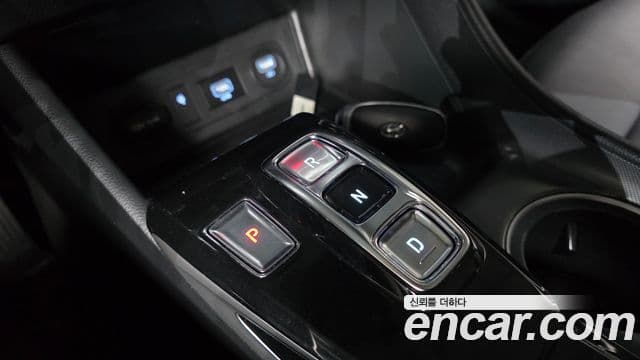 Hyundai Sonata Hybrid 2019 — ფოტო 14/20