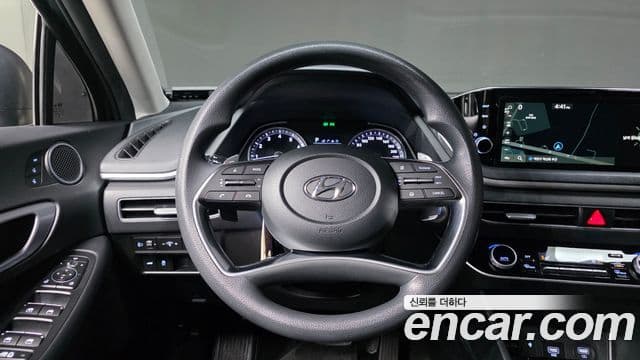 Hyundai Sonata Hybrid 2019 — ფოტო 17/20