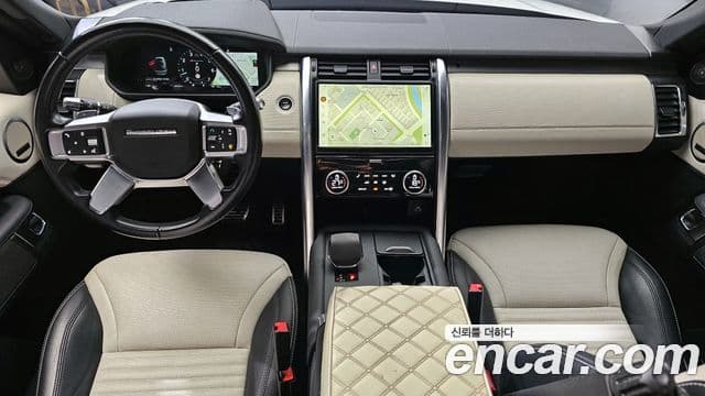 Land Rover Discovery 5 2021 — Photo 20/20