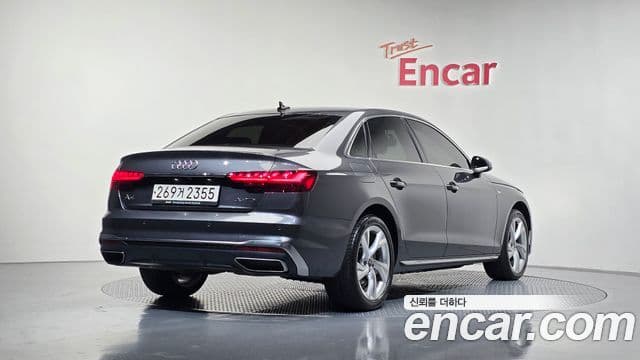 Audi A4 2022 — Şəkil 1/20