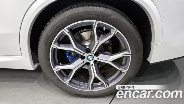 BMW X5 2023 — ფოტო 5/20