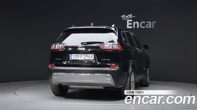 Jeep Cherokee 2022 — Şəkil 4/20