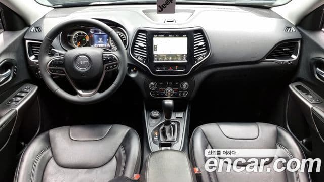 Jeep Cherokee 2022 — Şəkil 7/20
