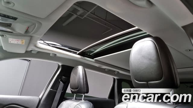Jeep Cherokee 2022 — Şəkil 17/20