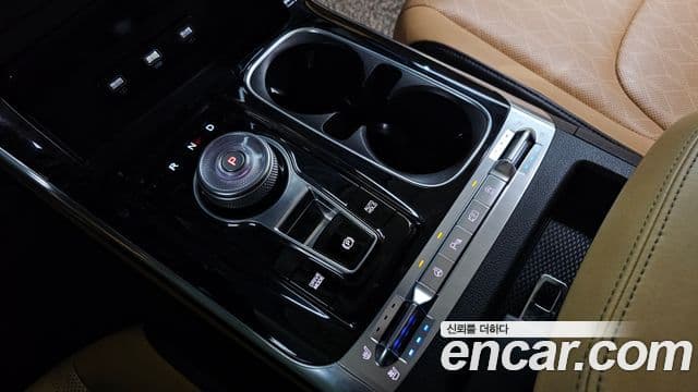Kia Carnival 2021 — Фото 7/20