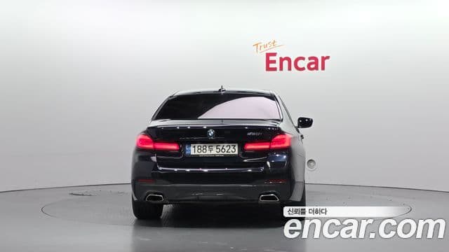 BMW 5 Series 2021 — фото 4 из 20