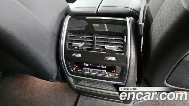 BMW X7 2025 — ფოტო 19/20