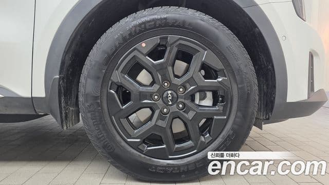 Kia Sorento 2024 — ფოტო 5/20