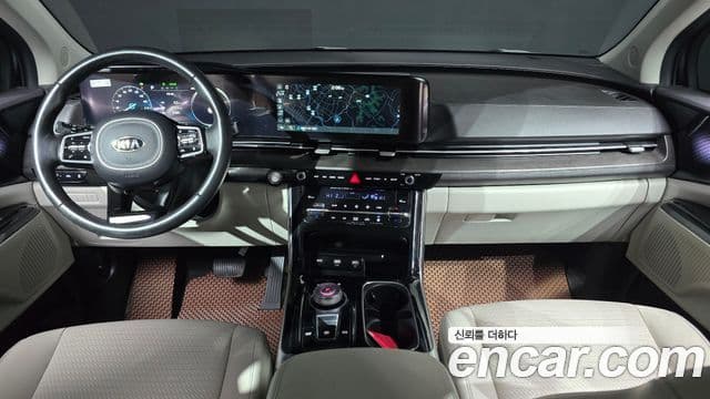Kia Carnival 2021 — ფოტო 7/20