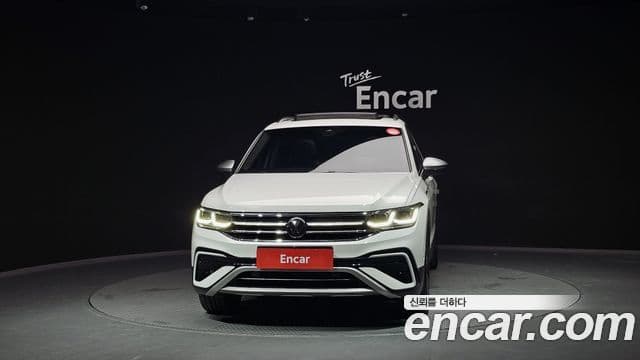 Volkswagen Tiguan Allspace 2023 — ფოტო 2/20
