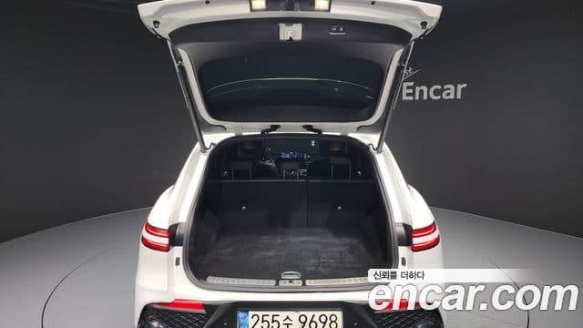 Genesis GV70 2021 — ფოტო 20/20