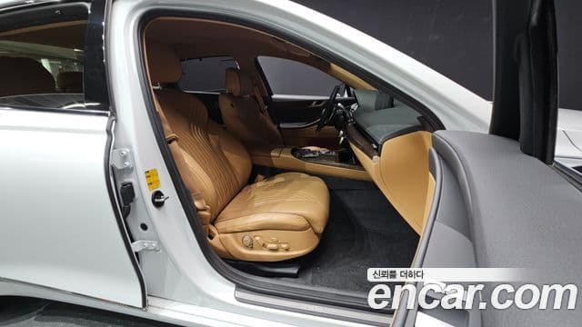 Genesis G80 2021 — ფოტო 9/20